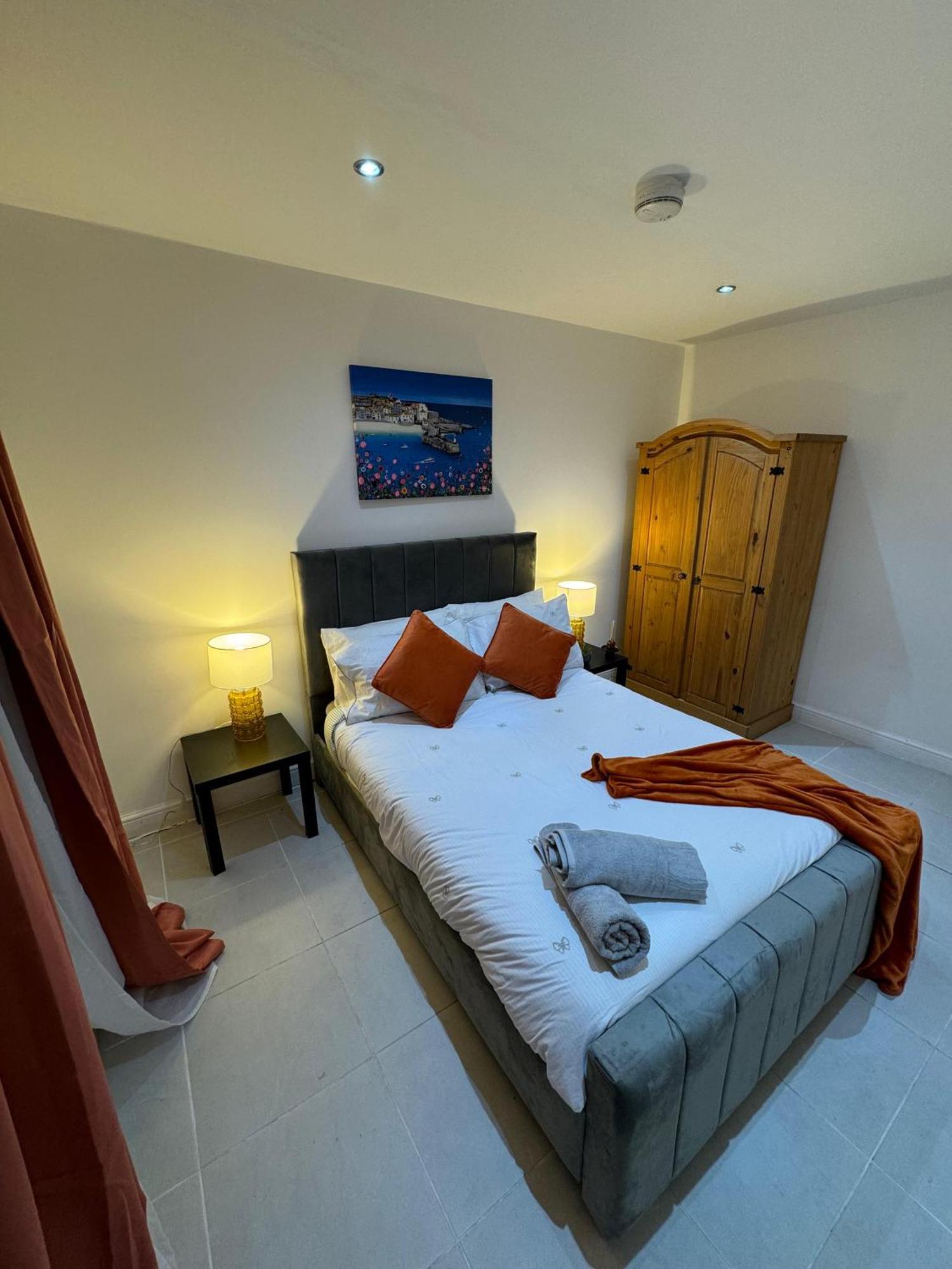 Cosy Luxurious Room In The Heart Of London Exterior photo