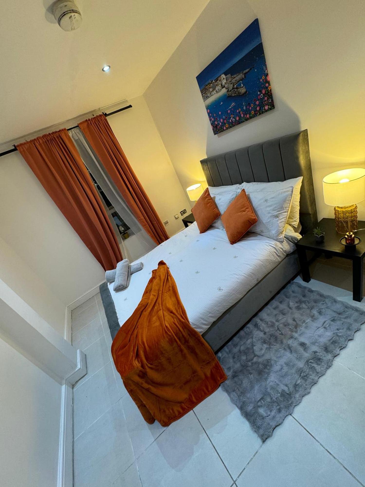 Cosy Luxurious Room In The Heart Of London Exterior photo