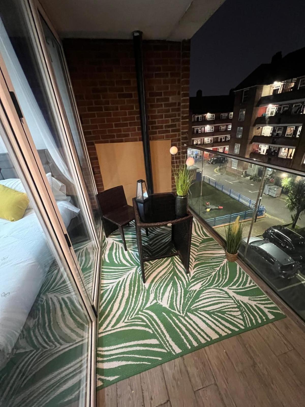 Cosy Luxurious Room In The Heart Of London Exterior photo