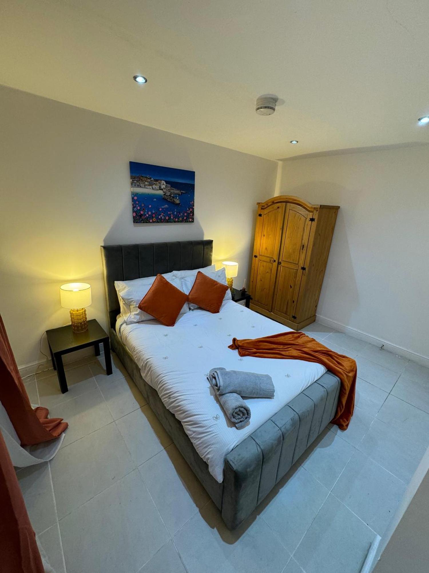Cosy Luxurious Room In The Heart Of London Exterior photo