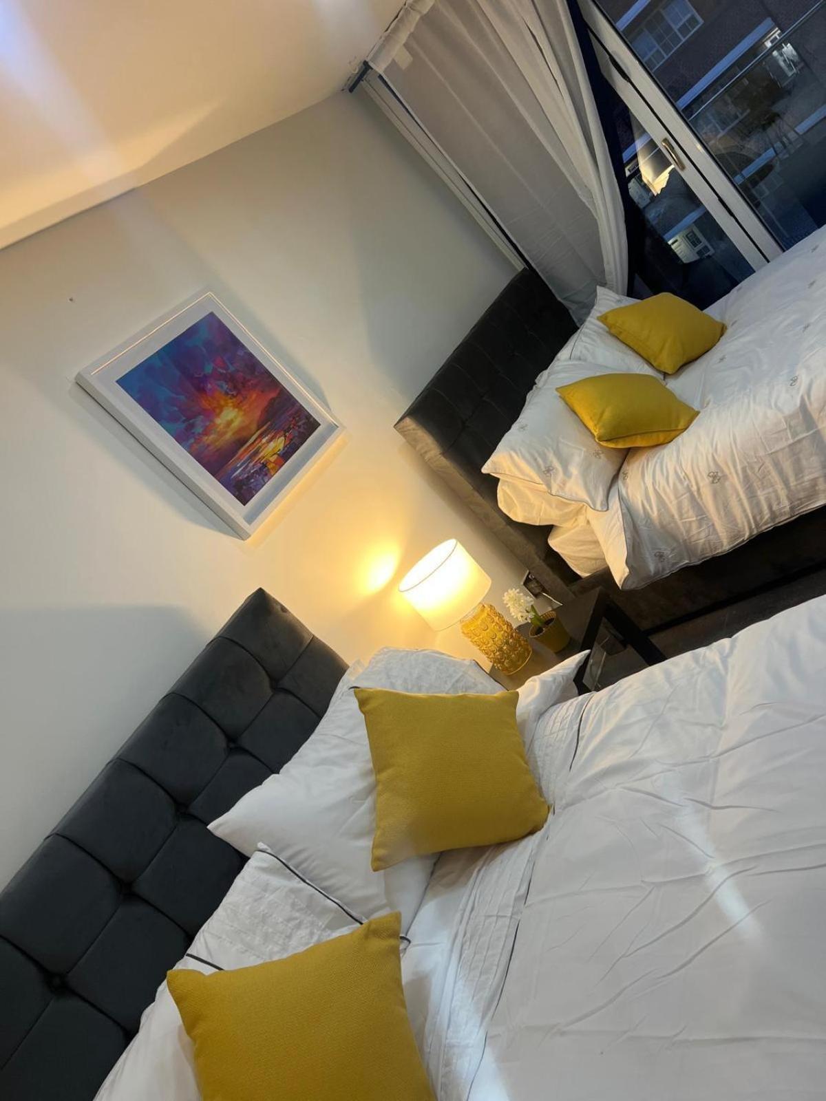 Cosy Luxurious Room In The Heart Of London Exterior photo