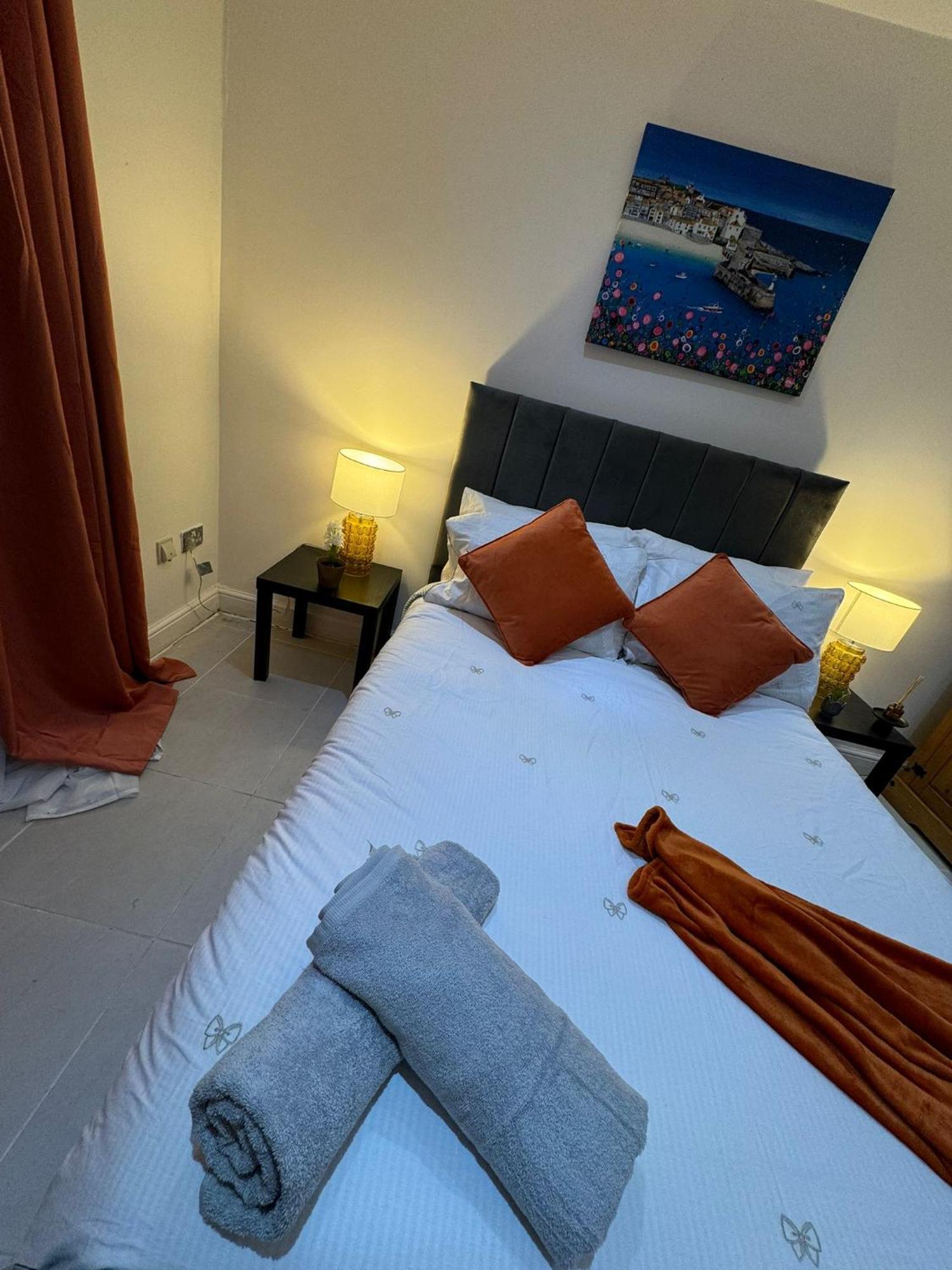 Cosy Luxurious Room In The Heart Of London Exterior photo
