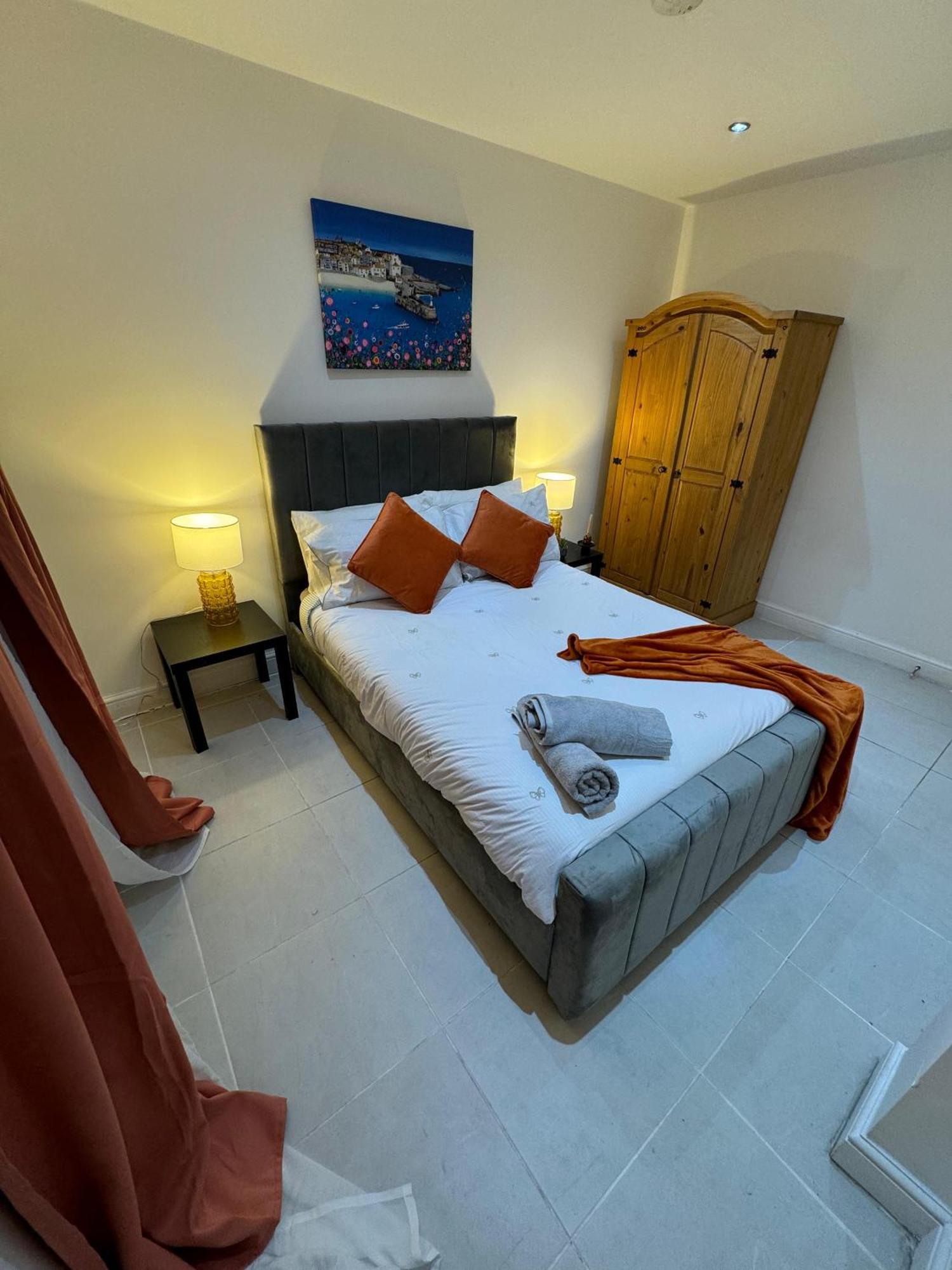 Cosy Luxurious Room In The Heart Of London Exterior photo