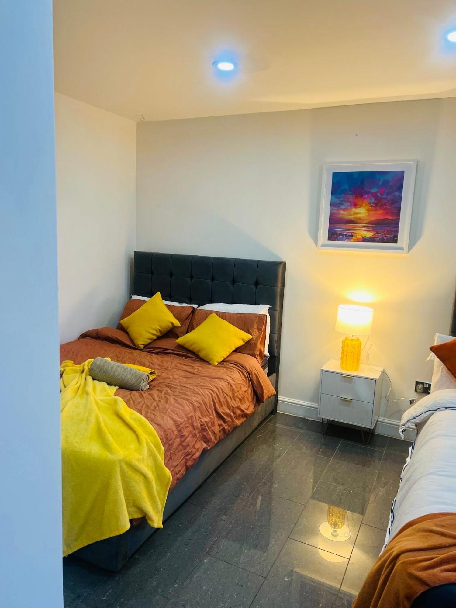 Cosy Luxurious Room In The Heart Of London Exterior photo